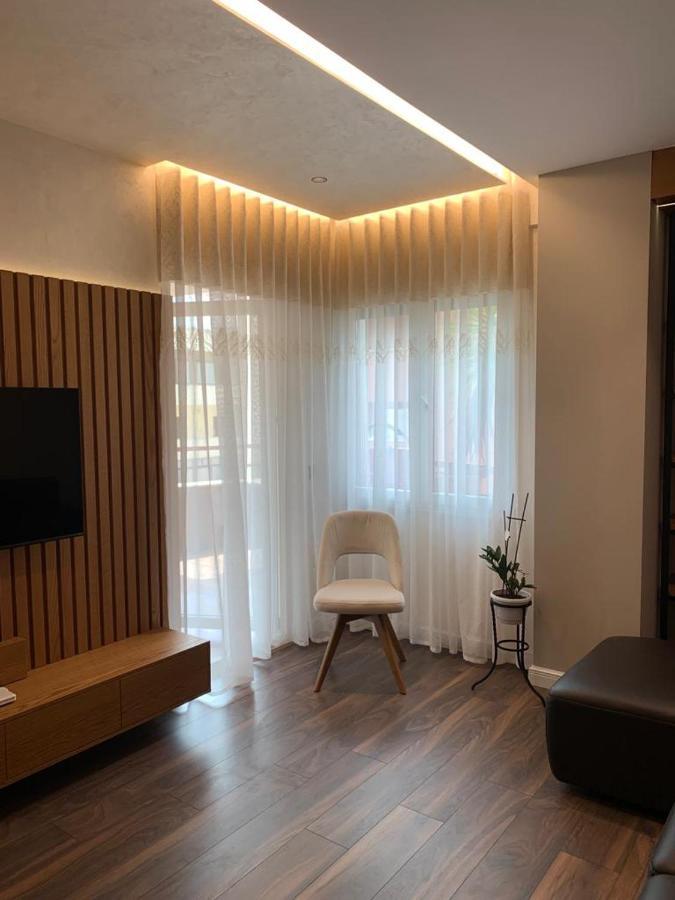 Central Deluxe Apartment Tirana Exterior photo